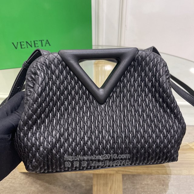 Bottega veneta高端女包 8546B BV寶緹嘉2021包包最新triangle倒三角手提單肩斜挎包三角包  gxz1250